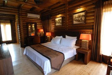 Philea & 5* Malacca