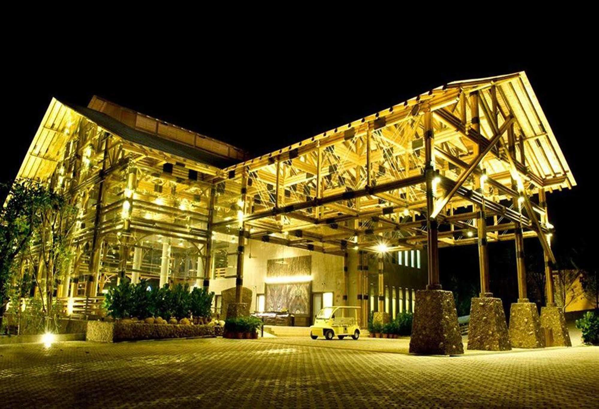 Philea & Resort